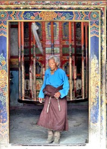 роспись на входе тибет