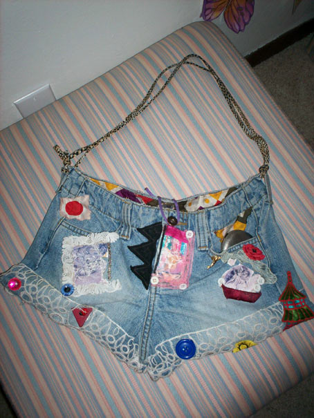 Объемные сумки из джинсов. Без комментариев. http//remeslo.okis.ru/9