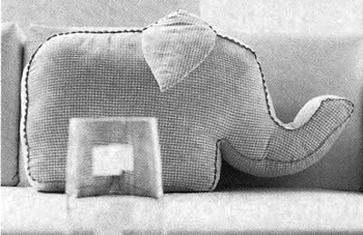 декоративная подушка слон